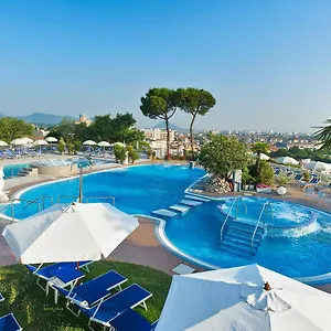 https://augustus-montegrotto-terme.hotelinveneto.com